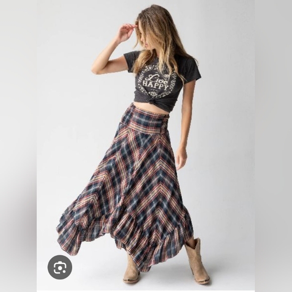 NATURAL LIFE Dresses & Skirts - Flowy Plaid Maxi Skirt - Navy Multi